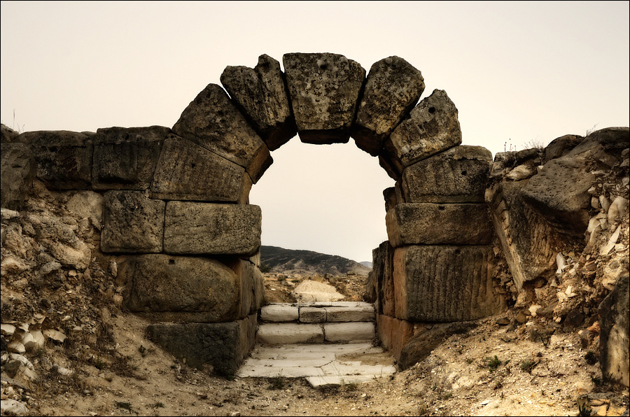 Porte d'Oudna